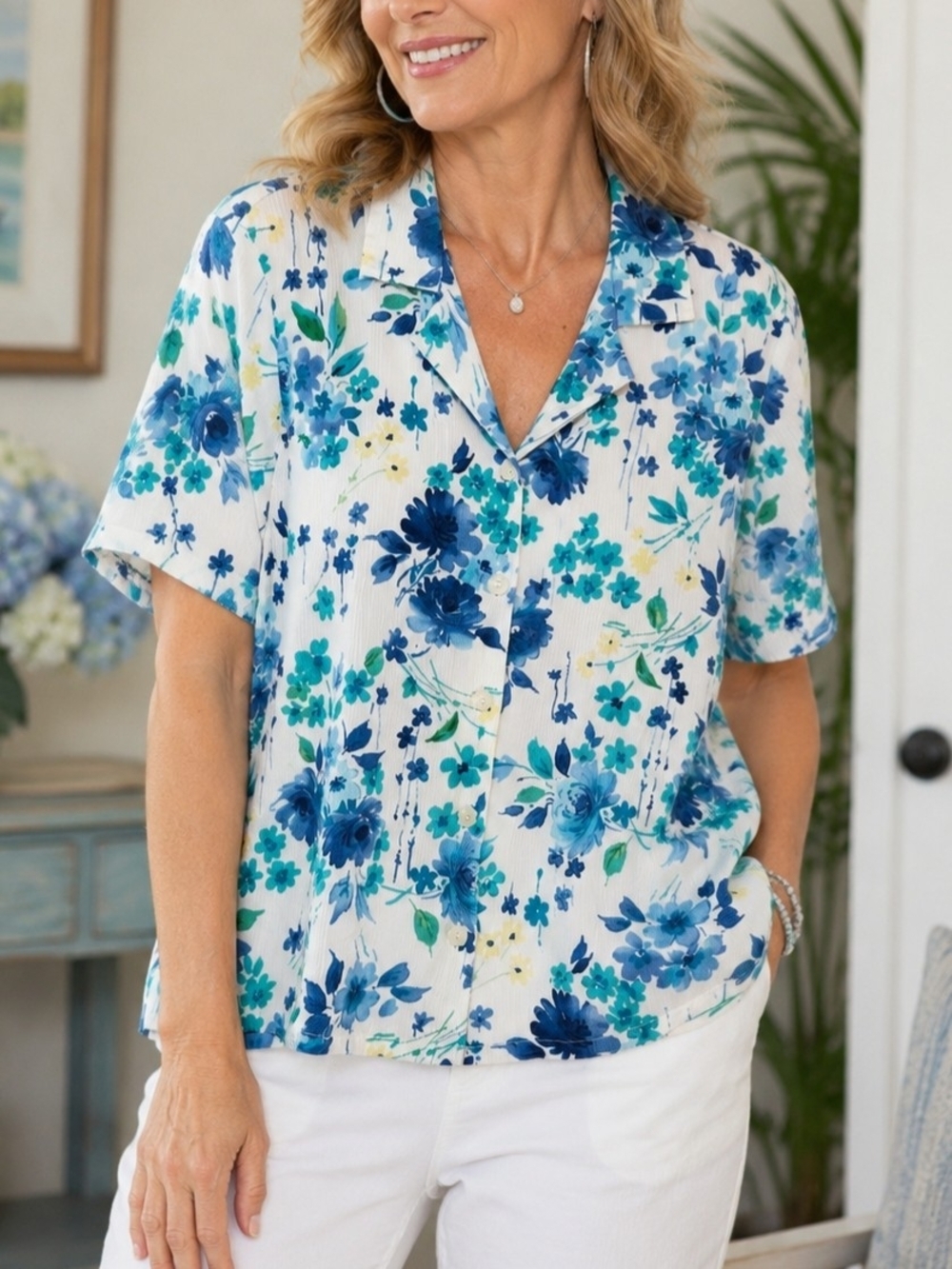 Vintage BonWorth Crinkle Floral Blouse Women's M Blue Button Front Textured Top